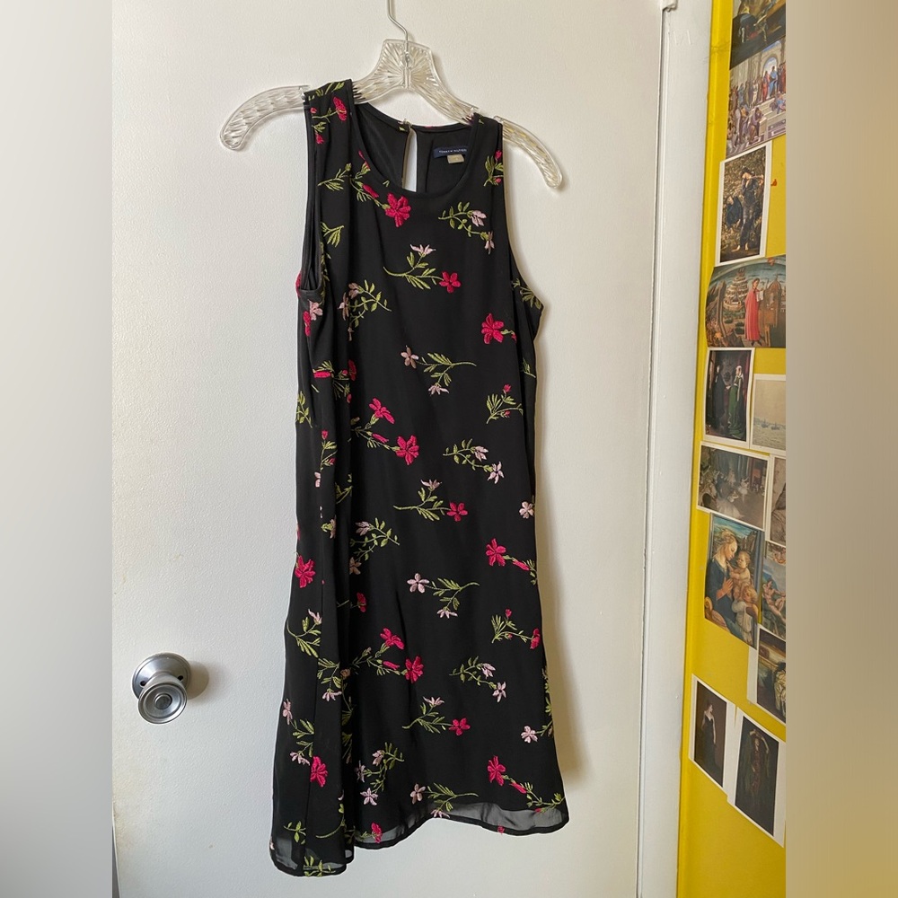 Tommy Hilfiger Floral Sleeveless Black Dress with Embroidered Spring Flowers